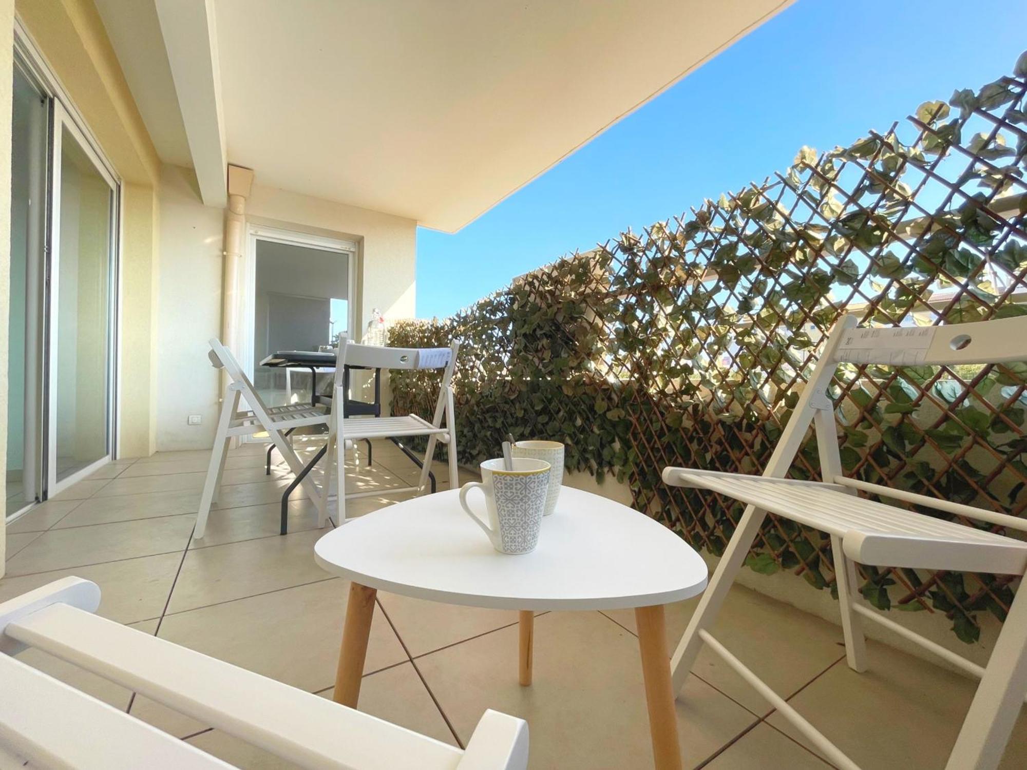 3P Climatise Avec Parking, Piscine, Proche Plage Et Commerces A Sete - Fr-1-338-497 المظهر الخارجي الصورة